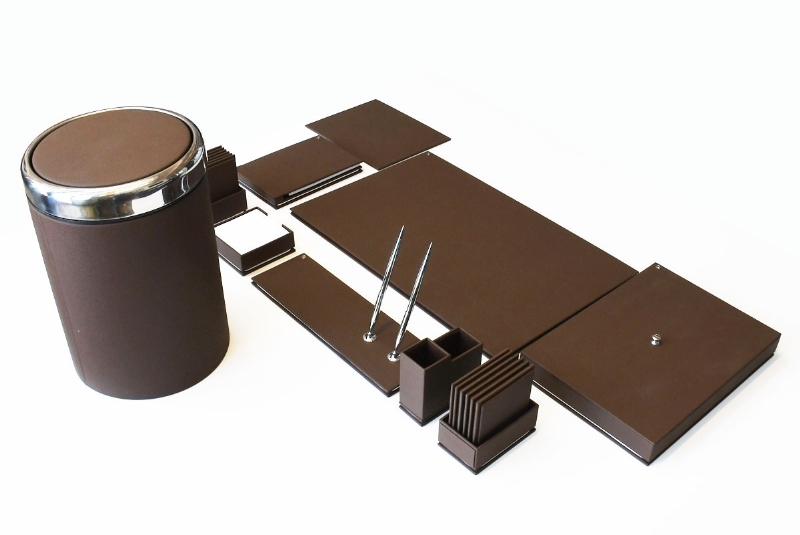 47839-Brown