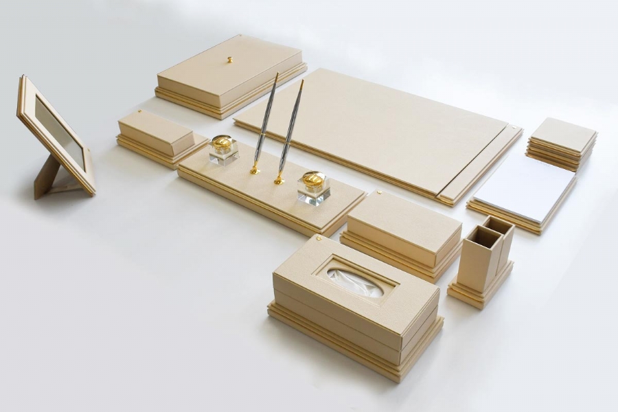 167428 - ALTIN VE DERİ SÜMEN TAKIMI - KREM