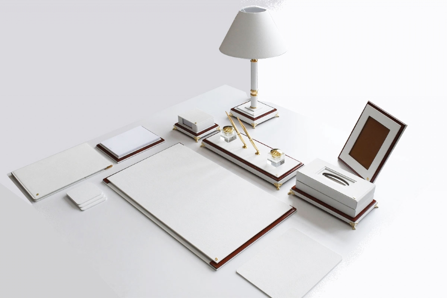 177110 - AĞAÇ VE ALTIN SÜMEN TAKIMI - BEYAZ