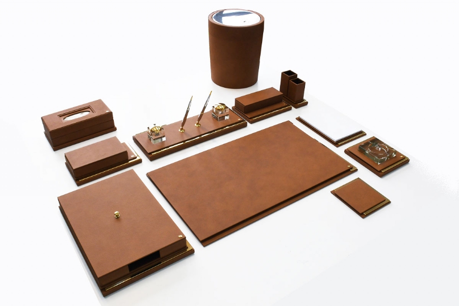 196333 - ELEGANCE MASTER PREMIUM DESKSET