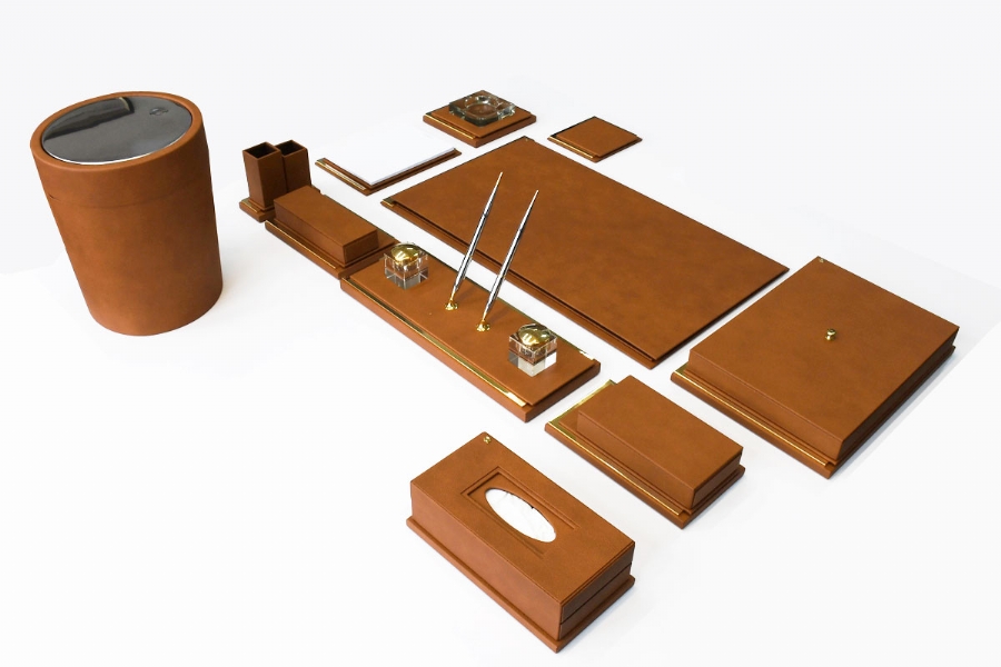 196333 ELEGANCE MASTER PREMIUM DESKSET