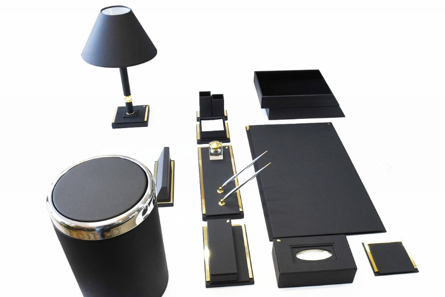 196811 - ELEGANCE MASTER PREMIUM DESKSET- BLACK