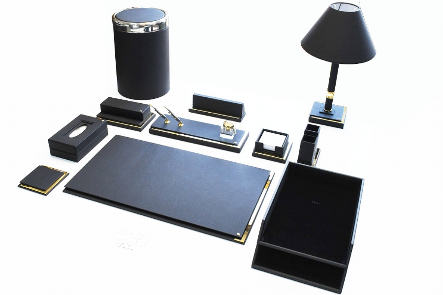 196811 ELEGANCE MASTER PREMIUM DESKSET- BLACK