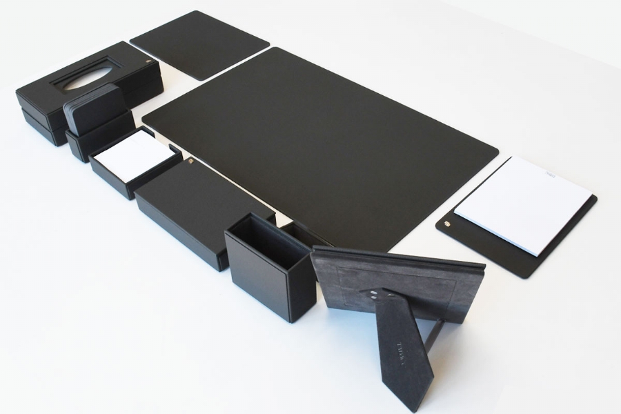 52111 - LEATHER DESKSET SMOOTHY - BLACK