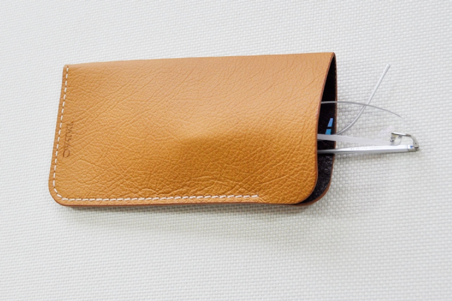 0673146 - LEATHER GLASSES CASE